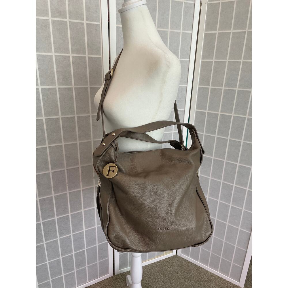 Furla Taupe Pebbled Leather Hobo Bag Gold Medallion Slouchy Shoulder Bag Large